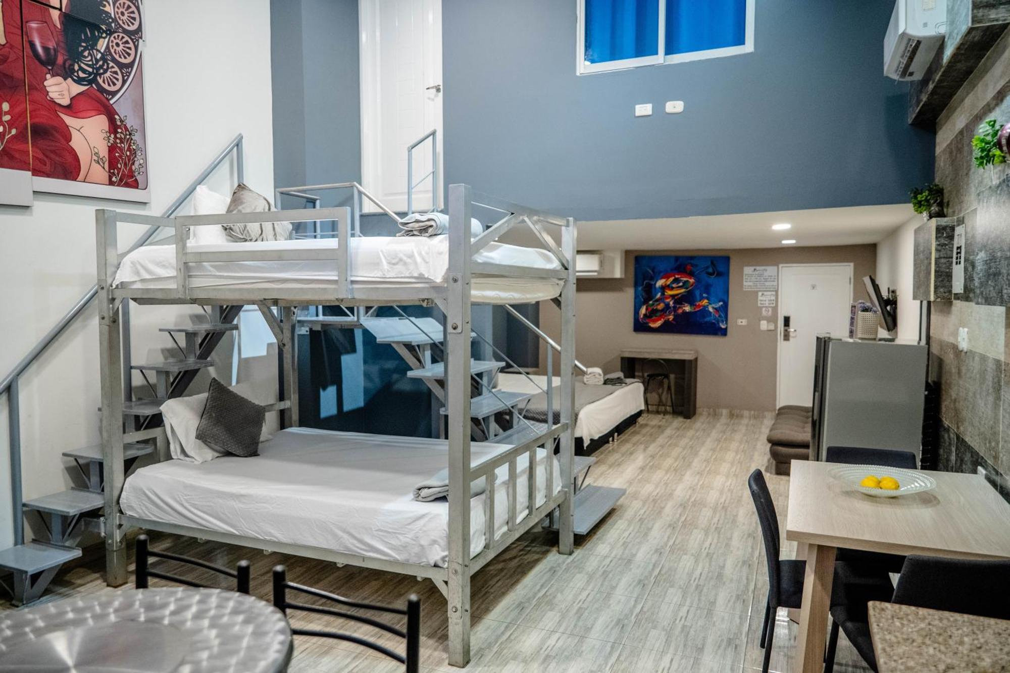 Bahia 79 Apartasuites Cerca Al Centro Cartagena Екстер'єр фото