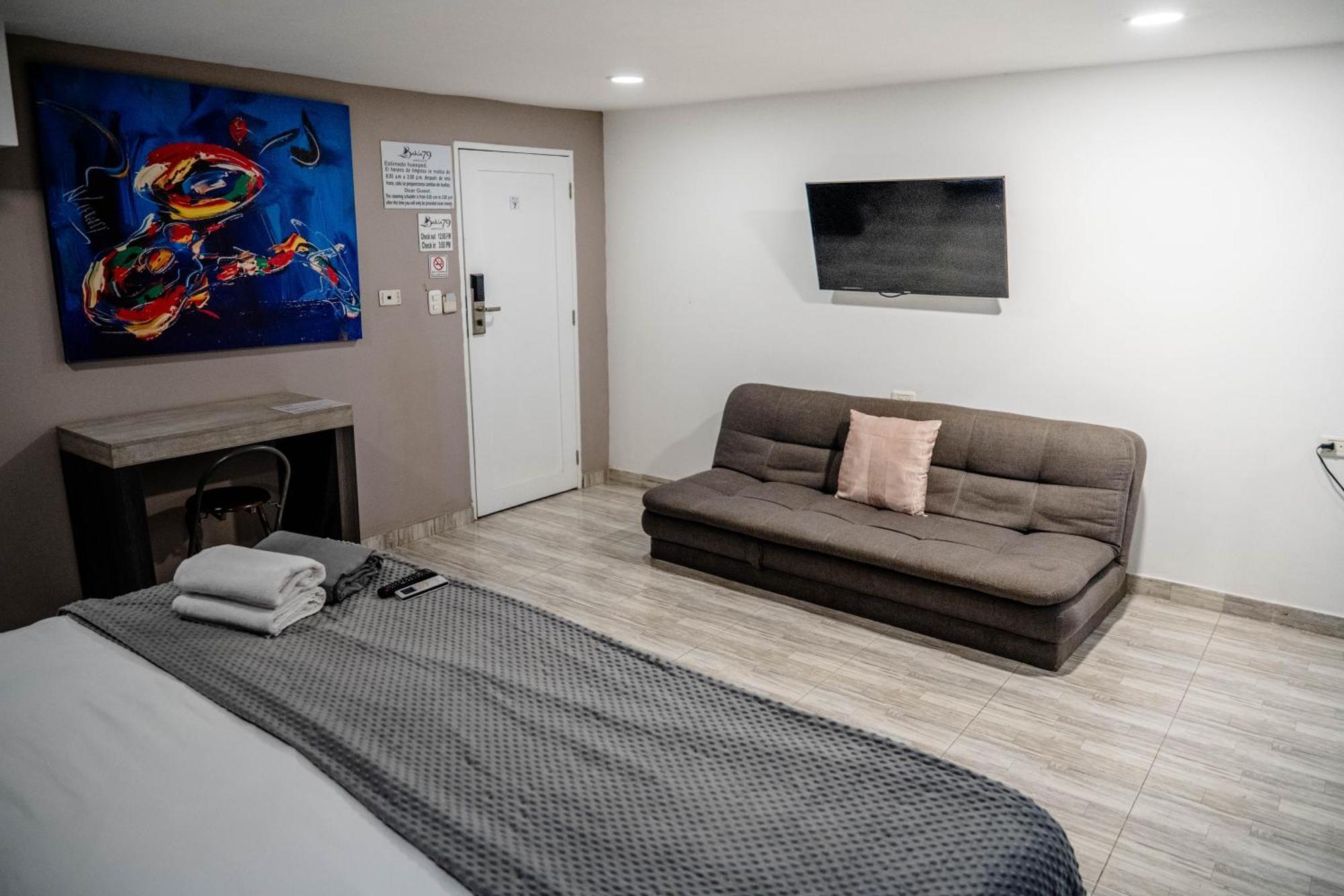 Bahia 79 Apartasuites Cerca Al Centro Cartagena Екстер'єр фото