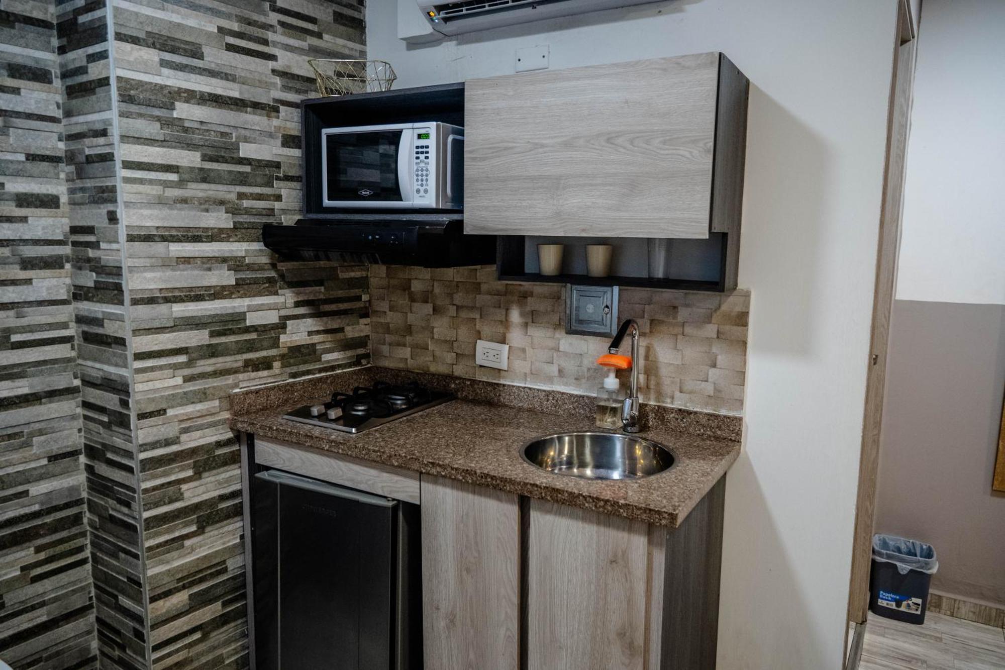 Bahia 79 Apartasuites Cerca Al Centro Cartagena Екстер'єр фото