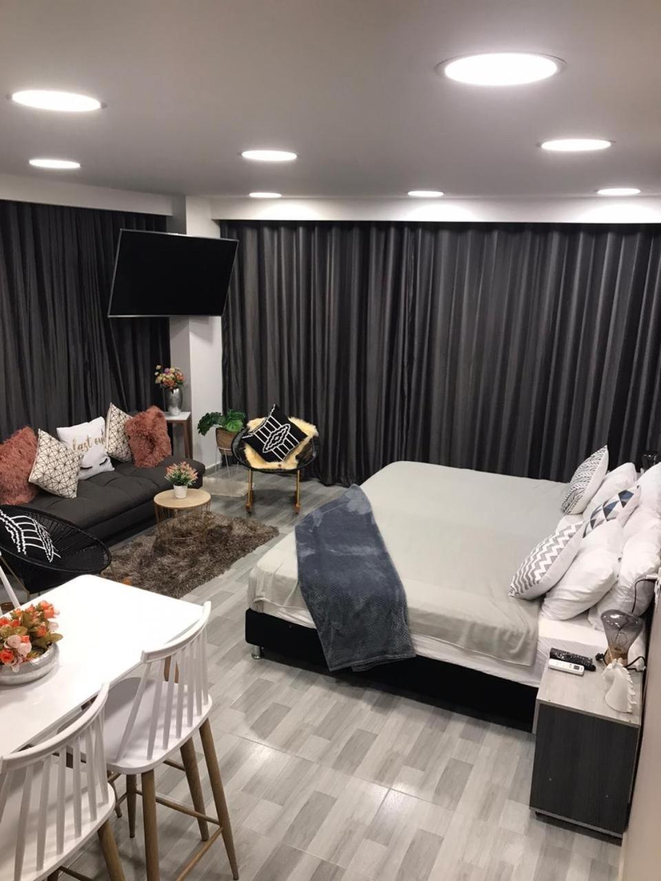 Bahia 79 Apartasuites Cerca Al Centro Cartagena Екстер'єр фото