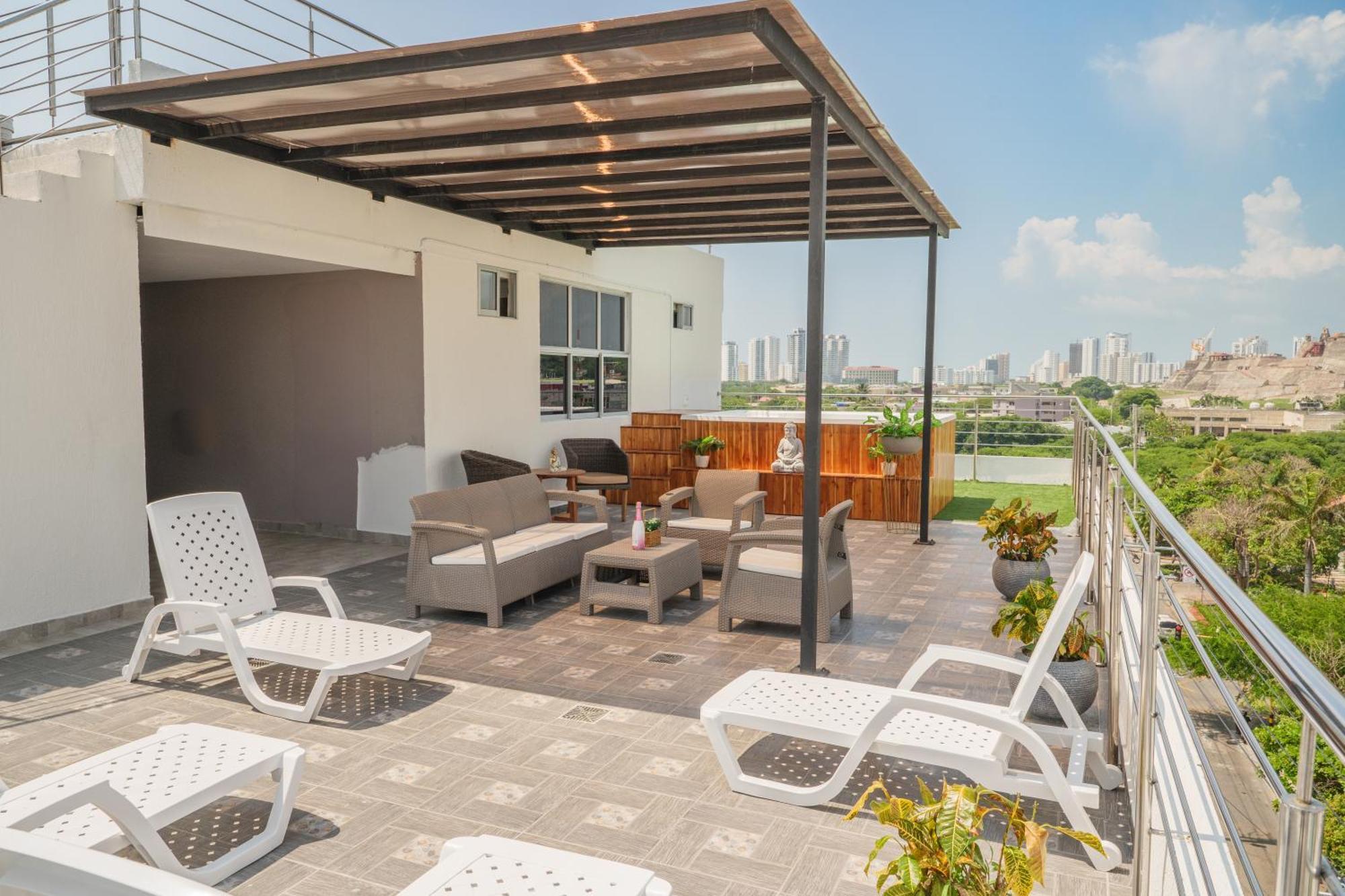 Bahia 79 Apartasuites Cerca Al Centro Cartagena Екстер'єр фото